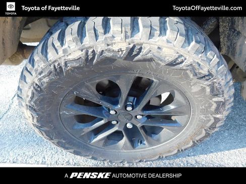 Used 2021 Jeep Gladiator Overland image 8