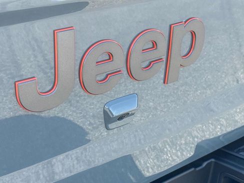 New 2026 Jeep Gladiator Mojave image 6