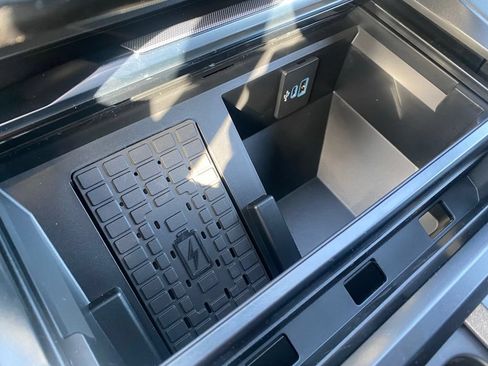 New 2026 Ford F250 Platinum AWD/4WD image 23