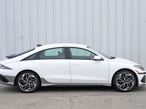Used 2023 Hyundai Ioniq 6 SEL image 51