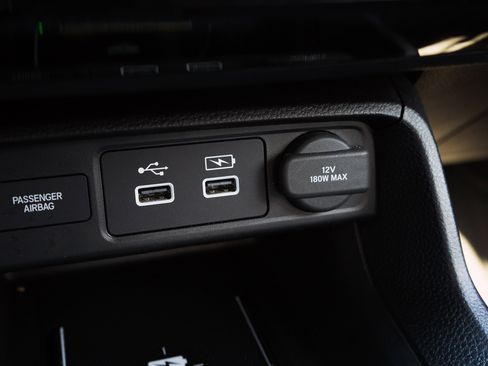 Used 2024 Honda Civic Touring image 34