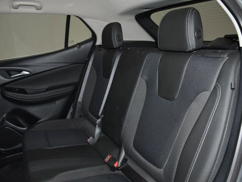 Used 2025 Buick Encore GX Preferred FWD image 27