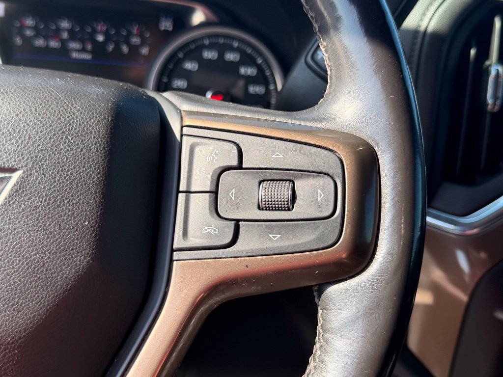 Used 2019 Chevrolet Silverado 1500 High Country w/ High Country Premium Package AWD/4WD image 20