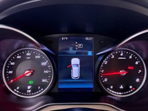 Used 2021 Mercedes-Benz GLC 300 image 27