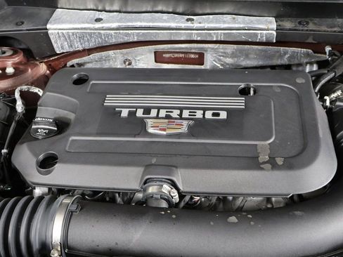 Used 2023 Cadillac XT4 Luxury image 14