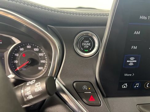Used 2024 Chevrolet Blazer LT w/ Convenience Package FWD image 8