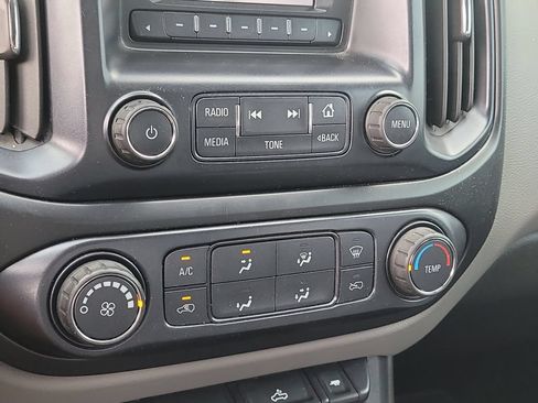 Used 2016 Chevrolet Colorado W/T w/ WT Convenience Package RWD image 23