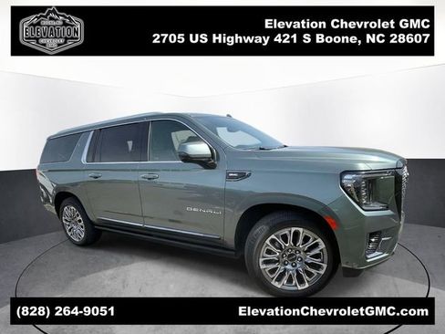 Used 2023 GMC Yukon XL Denali Ultimate AWD/4WD image 1