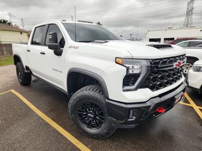 Used 2025 Chevrolet Silverado 2500 ZR2 w/ Technology Package