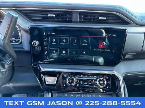 Used 2024 GMC Sierra 2500 Denali w/ Denali Reserve Package image 37