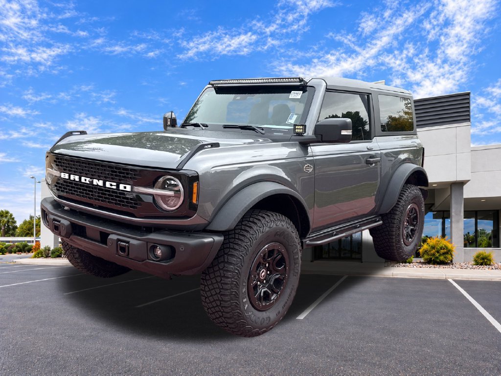 Certified 2023 Ford Bronco Wildtrak AWD/4WD image 4