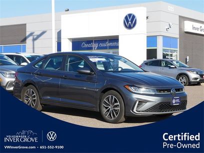 Certified 2025 Volkswagen Jetta SE