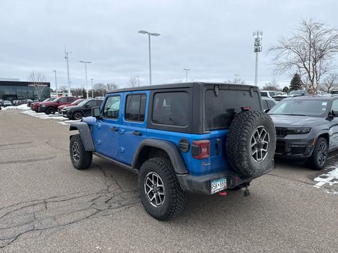 Used 2024 Jeep Wrangler Unlimited Rubicon w/ Technology Group image 4
