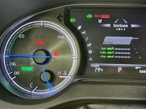 Used 2022 Toyota Venza Limited AWD/4WD image 14
