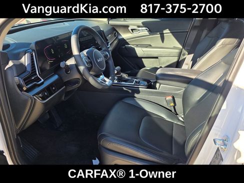 Certified 2024 Kia Sportage EX image 12