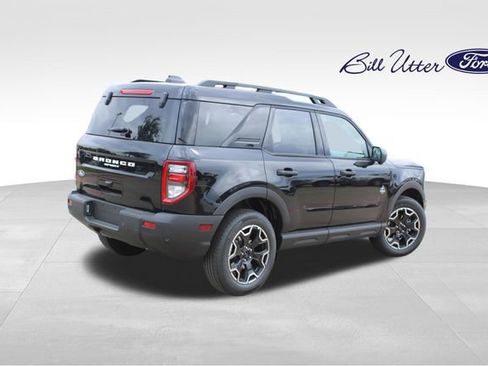 New 2026 Ford Bronco Sport Outer Banks w/ Outer Banks Tech Package+ AWD/4WD image 3