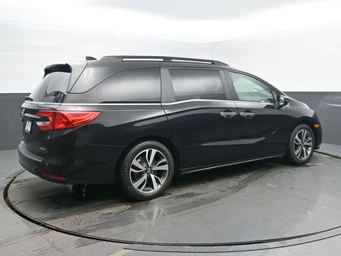 Used 2022 Honda Odyssey Touring image 2