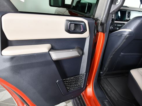 Used 2022 Ford Bronco Wildtrak AWD/4WD image 49