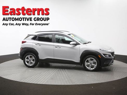 Used 2022 Hyundai Kona SEL AWD/4WD image 45