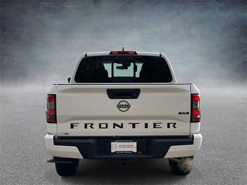 New 2026 Nissan Frontier SV w/ Tow Package image 3