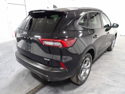 Used 2025 Ford Escape ST-Line AWD/4WD image 4