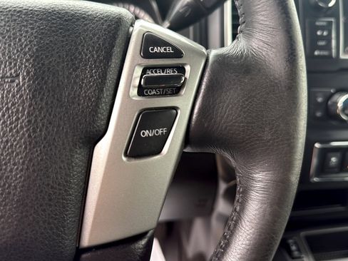 Used 2019 Nissan Titan SL w/ Midnight Edition AWD/4WD image 26