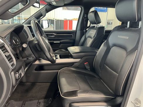 Used 2020 RAM 1500 Laramie w/ Sport Appearance Package AWD/4WD image 13