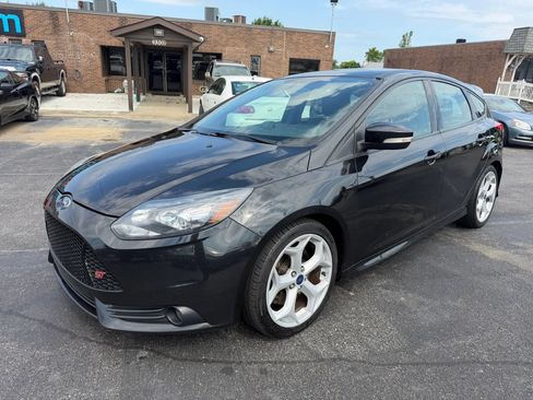 Used 2014 Ford Focus ST w/ Equipment Group 202A FWD image 7