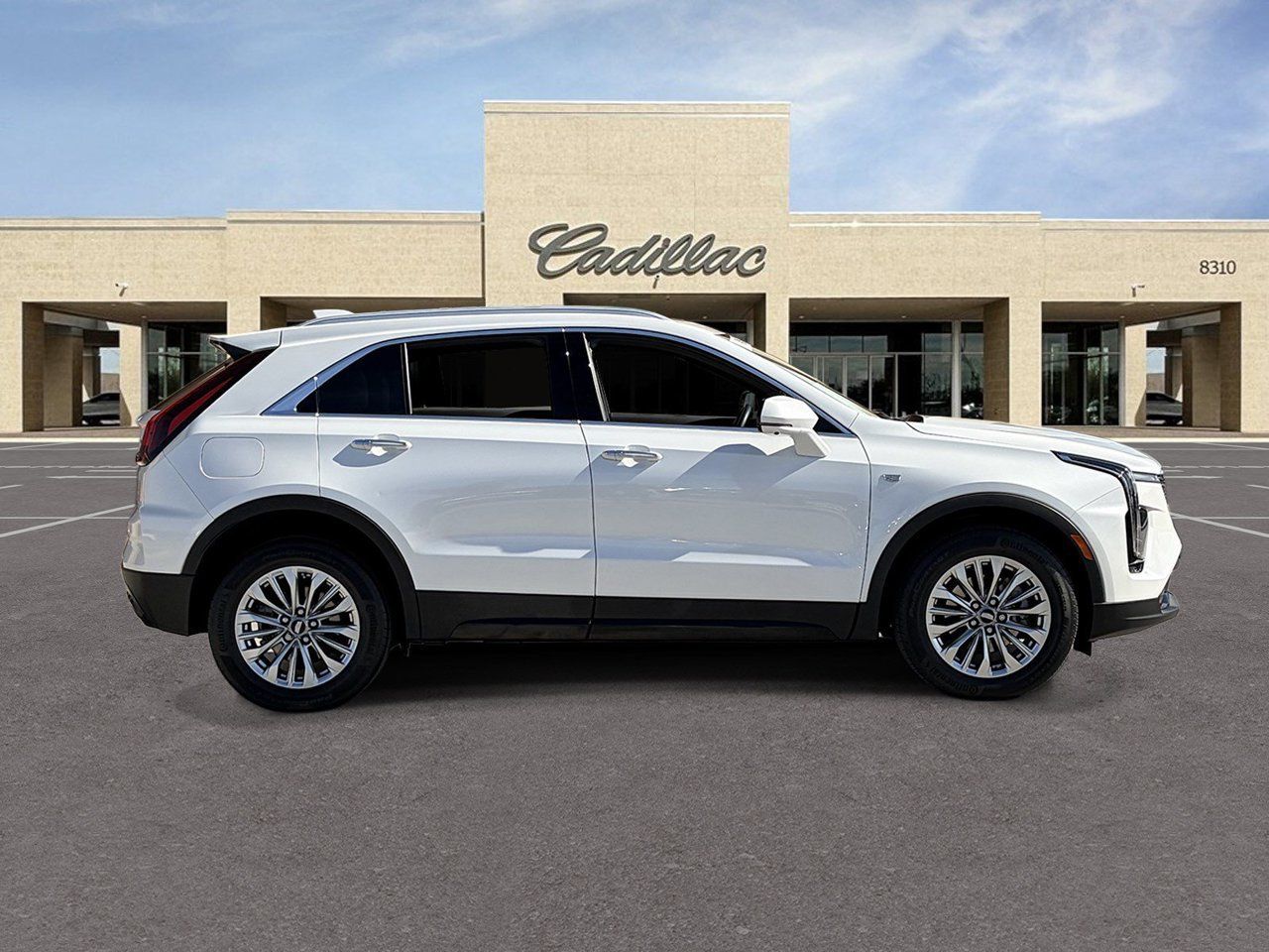 Certified 2025 Cadillac XT4 Premium Luxury FWD image 4