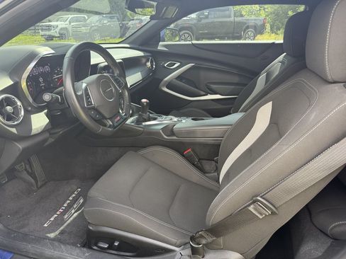 Used 2019 Chevrolet Camaro SS RWD image 13