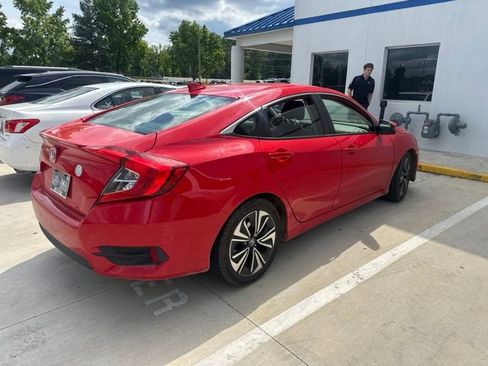 Used 2018 Honda Civic EX-L image 11