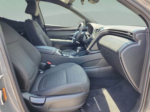 Certified 2024 Hyundai Santa Cruz SEL FWD image 18