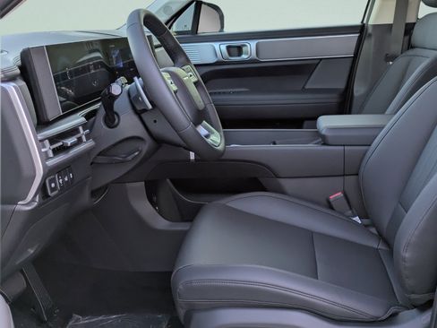 New 2026 Hyundai Santa Fe SEL FWD image 10