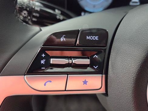 New 2026 Hyundai Elantra Limited image 25