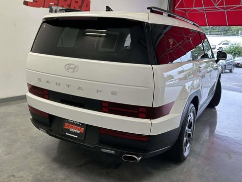 Used 2026 Hyundai Santa Fe SEL FWD image 3