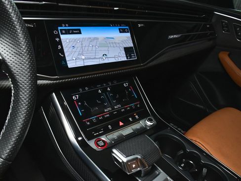 Used 2024 Audi RS Q8 w/ Black Optic Package image 66