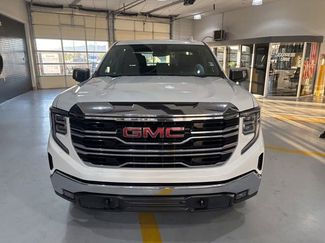 Used 2025 GMC Sierra 1500 SLT AWD/4WD video 3