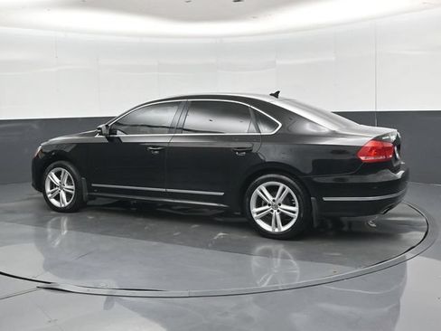Used 2015 Volkswagen Passat 1.8T Sport FWD image 8