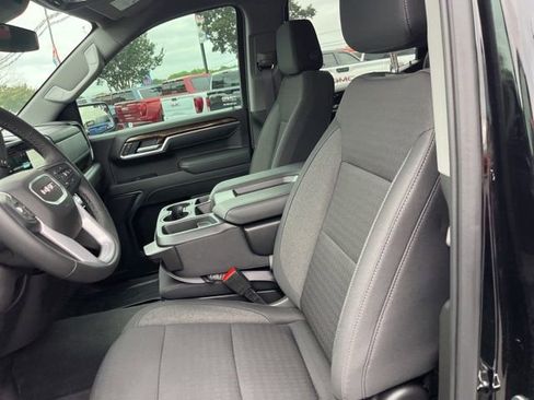 Used 2026 GMC Sierra 1500 Elevation AWD/4WD image 8