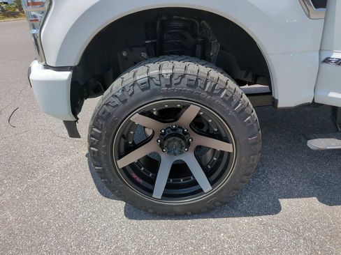 Used 2020 Ford F250 Limited w/ FX4 Off-Road Package AWD/4WD image 34