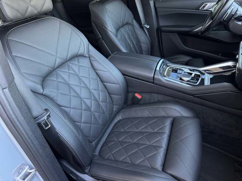 Used 2024 BMW X6 xDrive40i w/ Premium Package image 24