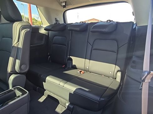 New 2025 Nissan Pathfinder SL image 45