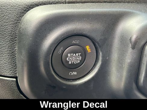 Certified 2021 Jeep Wrangler Sport AWD/4WD image 21