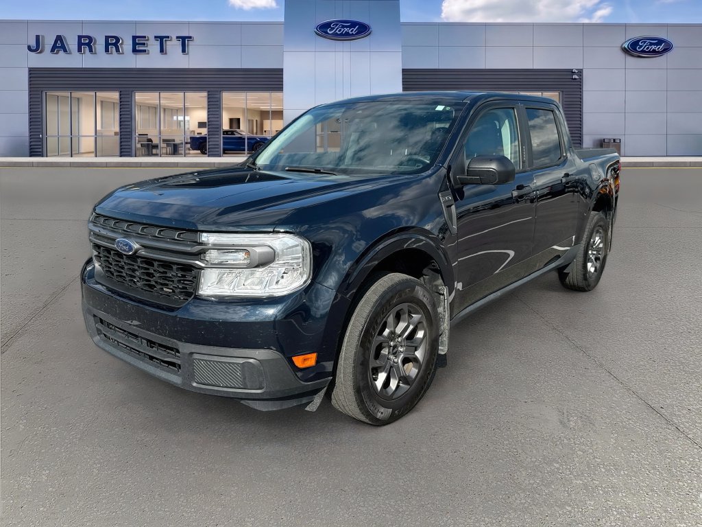 Used 2023 Ford Maverick XLT FWD image 2