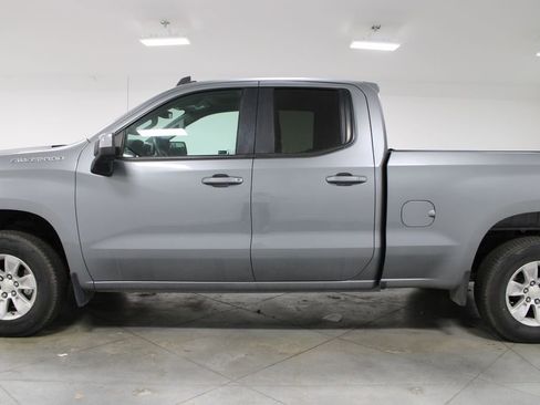Used 2020 Chevrolet Silverado 1500 LT w/ Trailering Package image 6
