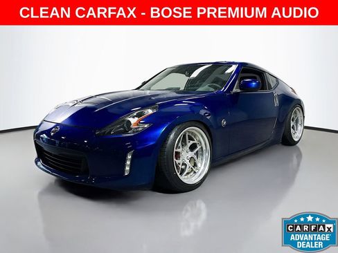 Used 2020 Nissan 370Z Coupe image 2