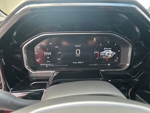 New 2026 GMC Sierra 1500 SLT AWD/4WD image 30