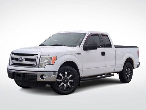Used 2014 Ford F150 XLT w/ Trailer Tow Package image 1