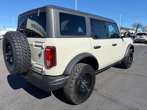 New 2026 Ford Bronco Big Bend w/ Black Diamond Package AWD/4WD image 3