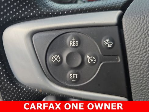 Used 2024 GMC Terrain SLE image 17